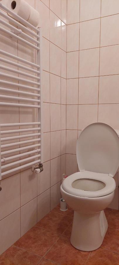 Apartman Novohradky 22 Benesov nad Cernou 外观 照片